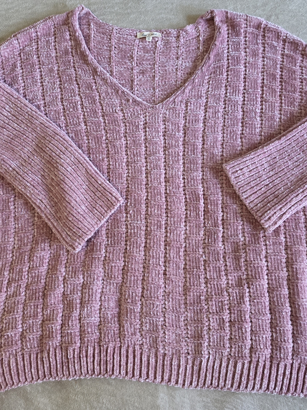 Cozy V-Neck Textured Sweater - Light Pink